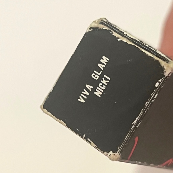 Nicki Minaj Viva Glam MAC Lipstick - Picture 8 of 8
